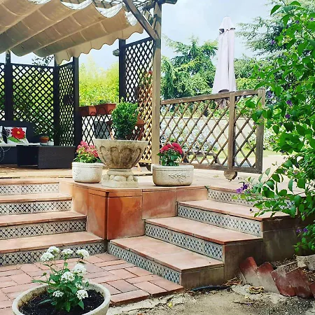 Masia Castellvi Bed & Breakfast *